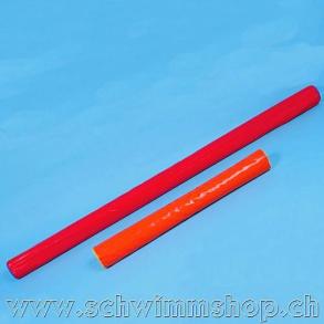 Baumstamm schwimmend